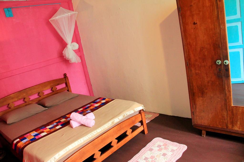 Moontree47 Motel George Town Phòng bức ảnh