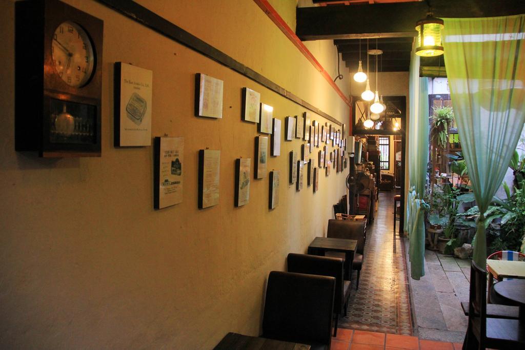 Moontree47 Motel George Town Ngoại thất bức ảnh