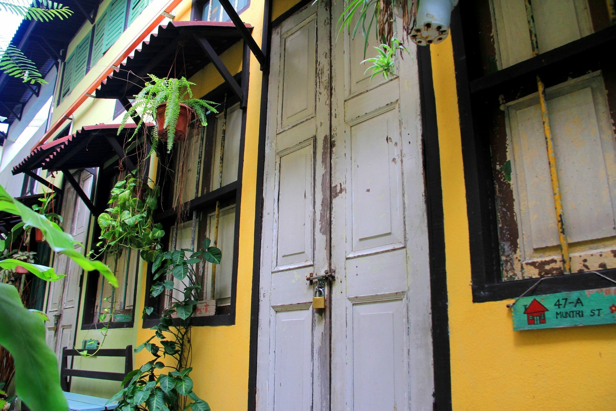 Moontree47 Motel George Town Ngoại thất bức ảnh