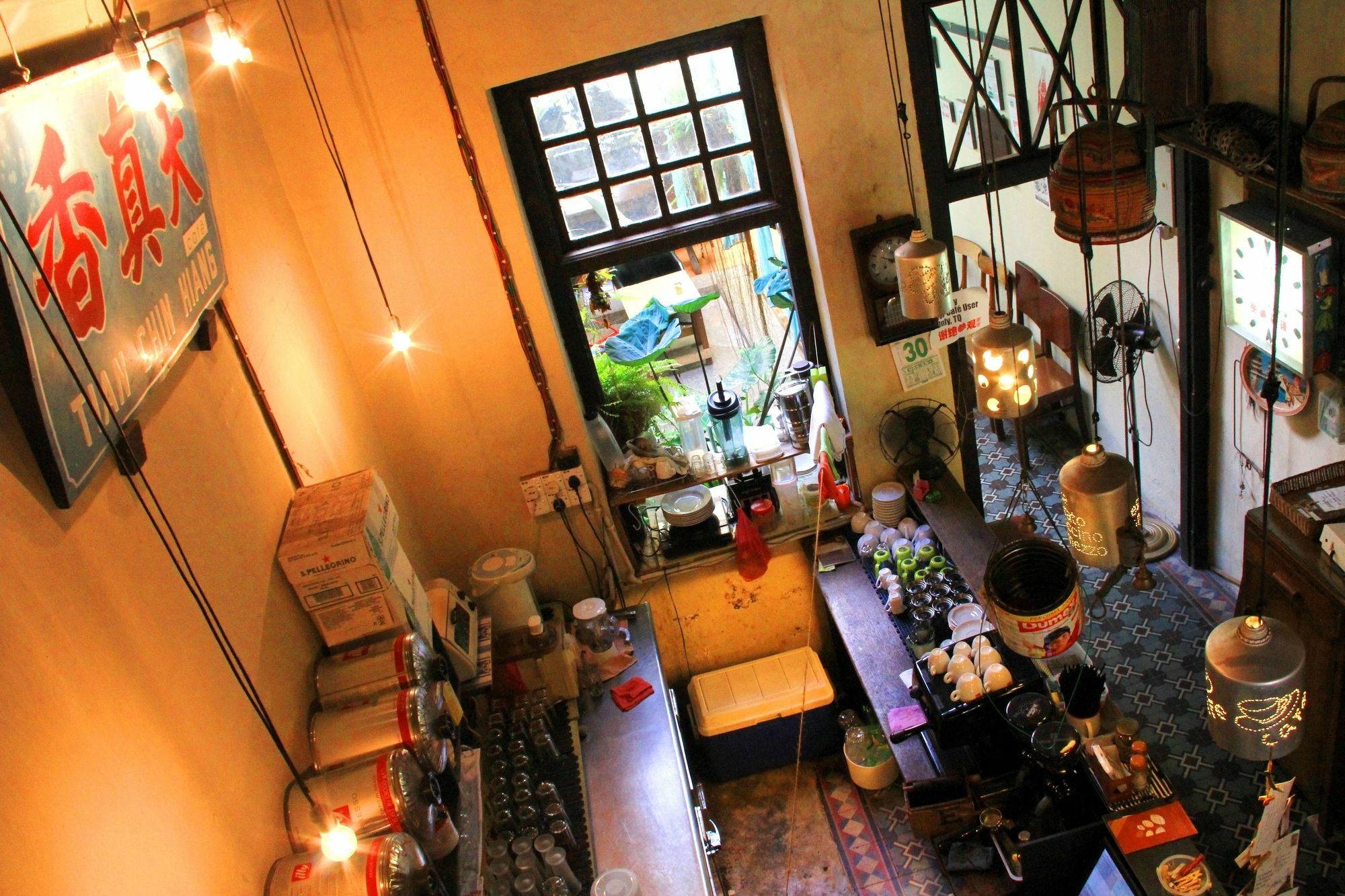 Moontree47 Motel George Town Ngoại thất bức ảnh